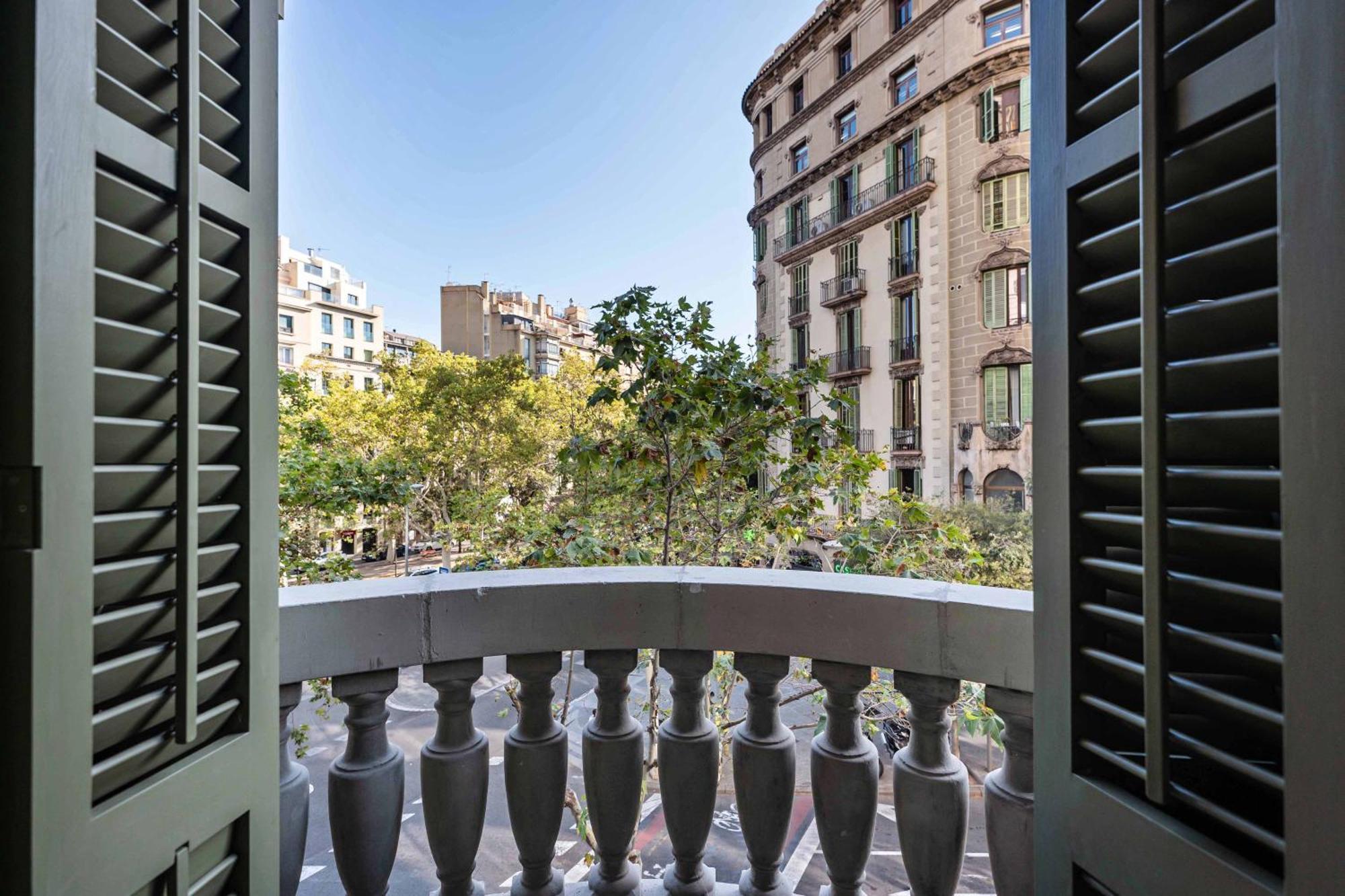 Diagonal Suites By Sweett Барселона Екстериор снимка